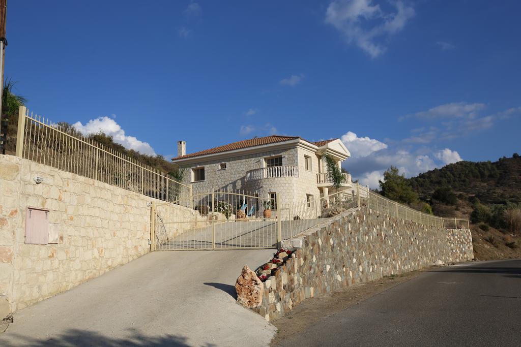 Villa Melyia Κάτω Πύργος Δωμάτιο φωτογραφία